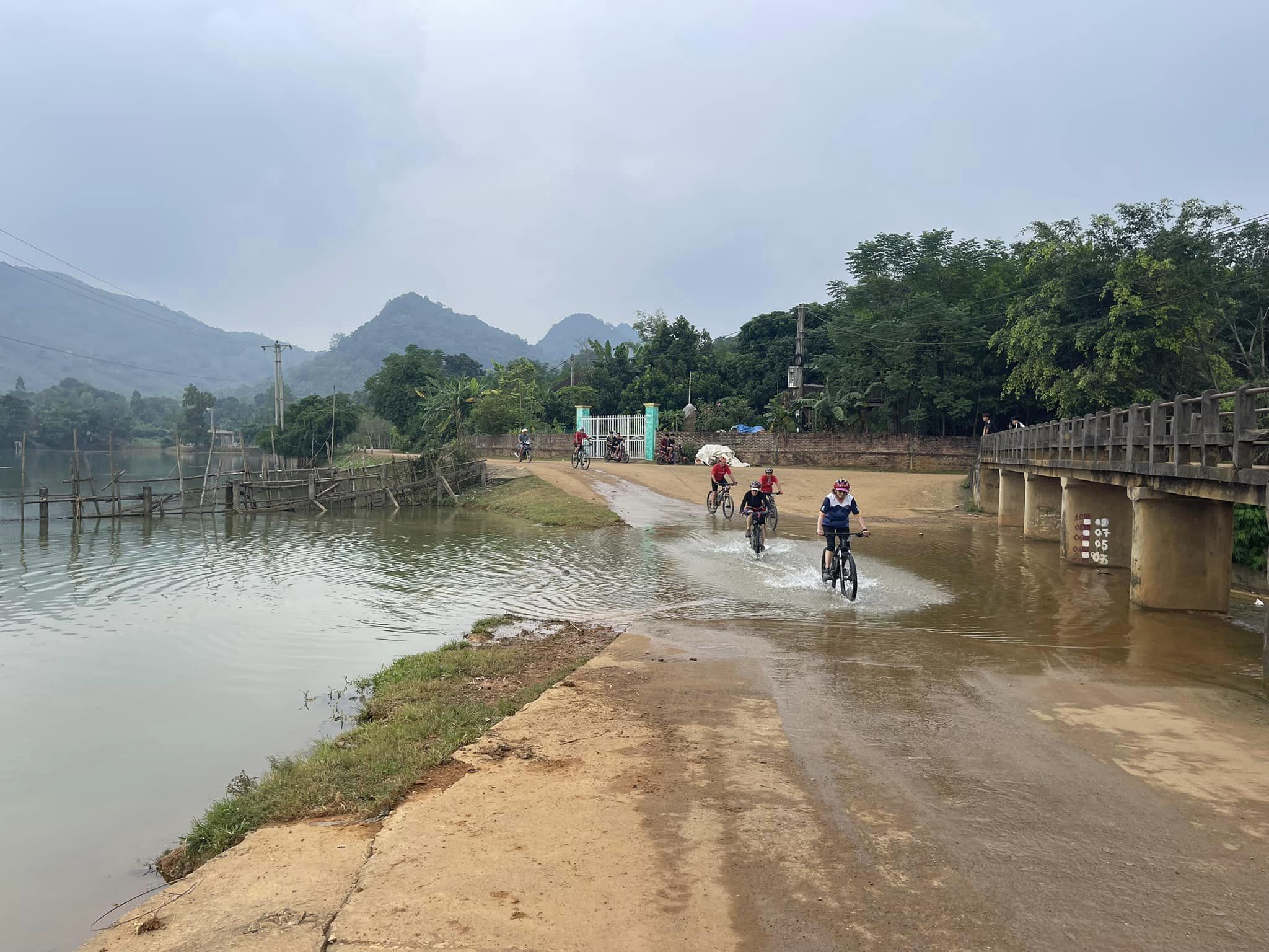 Northwest Vietnam Explorer: 5-Day Cycling Odyssey from Hanoi